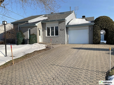 Bungalow for sale Boisbriand 4 bedrooms 2 bathrooms