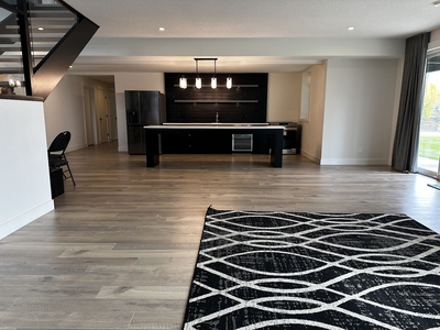 Calgary Basement For Rent | Bearspaw | Luxurious spacious clean basement for