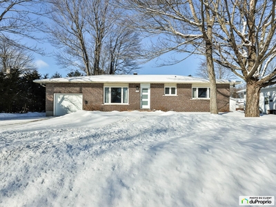 Bungalow for sale Gatineau (Buckingham) 3 bedrooms 2 bathrooms