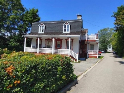 Duplex for sale (Quebec North Shore)
