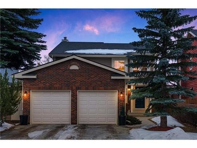 House For Sale In Coach Hill, Calgary, Alberta