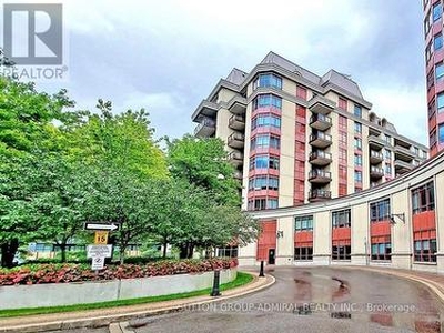 Condo For Sale In Bayview Village, Toronto, Ontario