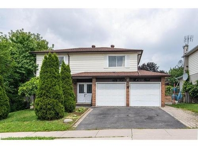 House For Sale In Southdale, Kitchener, Ontario