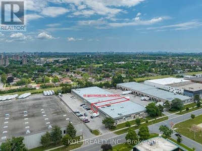 Commercial For Sale In Claireville, Toronto, Ontario