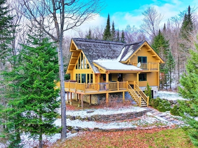 House for sale, 186 Allée du 5e, Mont-Blanc, QC J0T1J2, CA, in Saint-Faustin–Lac-Carré, Canada