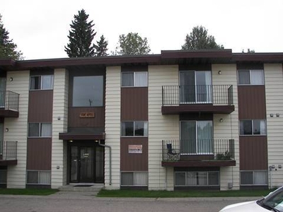 ***Unit #302 Oaks***Clean, Quiet and Secure***Ask About Our Rental Incentives*** | 5719 52 Avenue, Rocky Mountain House