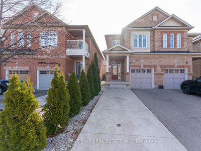 4 Bed 4 Washrms Semi-detached house In The Heart Of Mississauga