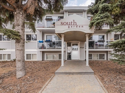 9725 82 Avenue, Edmonton, Condo / Townhouse