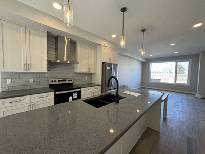 Edmonton Main Floor For Rent | Blatchford | BRAND NEW 3Bed 2.5bath Main Floor