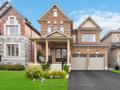 House for sale, 11 Prosperity Way, in East Gwillimbury, Canada