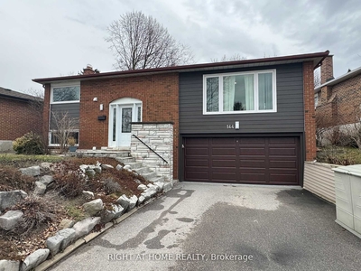 House for sale, 144 Romfield Crct, in Markham, Canada