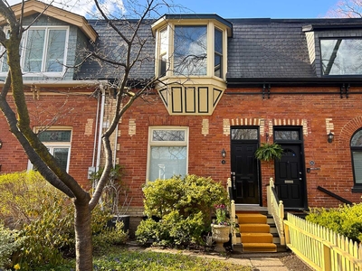 House for sale, 18 Geneva Ave, Greater Toronto Area, Ontario, in Toronto, Canada