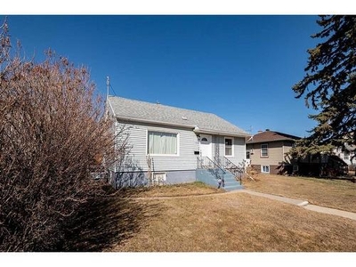 House For Sale In South Hill, Red Deer, Alberta