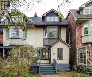 House For Sale In Summerhill, Toronto, Ontario
