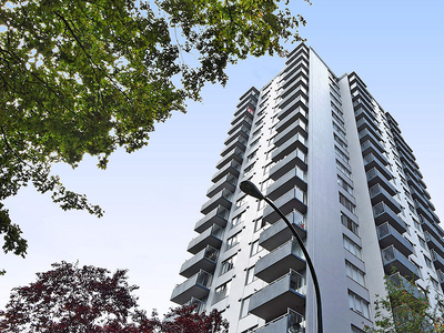Vancouver Apartment For Rent | West End | Central Plaza