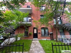 Triplex for sale Mercier / Hochelaga / Maisonneuve 2 bedrooms