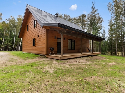House for sale, 240 Ch. des Oeillets, Lanaudiere, Quebec, in Saint-Didace, Canada