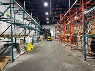5,000 sqft shared industrial warehouse for rent in Scarborough
