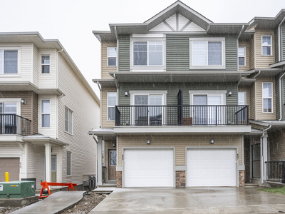 Calgary Townhouse For Rent | Sage Hill | UNISON 3.5 BEDROOM TOWNHOUSE AT