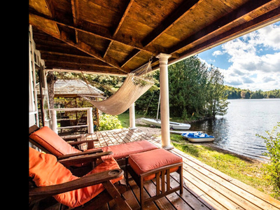 Perfect getaway cottage 50 minutes from Ottawa!