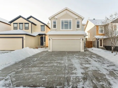 Calgary Pet Friendly House For Rent | Martindale | Pet Friendly- 3 Bedroom Modern