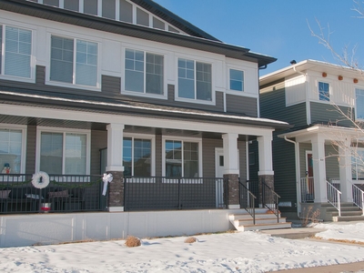 Calgary Duplex For Rent | Creekstone | Gorgeous and modern duplex
