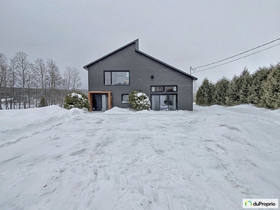 2 Storey for sale St-Mathieu-De-Rioux 3 bedrooms 2 bathrooms