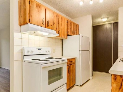2 Bedroom Apartment Unit Red Deer AB For Rent At 1560