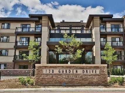 Condo/Apartment for rent, 423 - 128 Garden Dr W, in Oakville, Canada