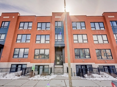 Condo/Apartment for rent, 9930 Rue Lajeunesse, Ahuntsic-Cartierville, QC H3L2E1, CA , in Montreal, Canada