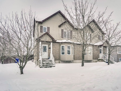 House for sale, 146 Rue des Baumiers, Masson-Angers, QC J8M1S2, CA , in Gatineau, Canada