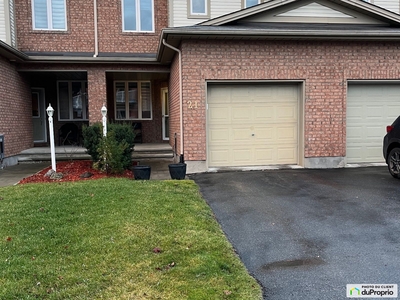 Townhouse for sale Gatineau (Hull) 3 bedrooms 1 bathroom