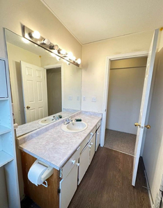 1 bedroom suite for rent in Burnaby-$1900