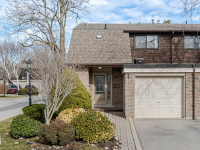 572 Forestwood Cres