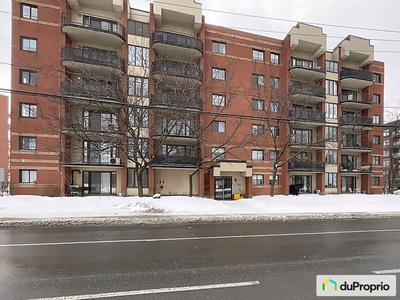 Condominium for sale Longueuil (Vieux-Longueuil) 3 bedrooms