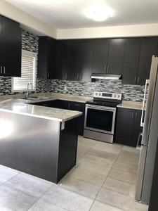 Room for Rent in Mississauga Heartland