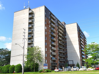 2 bdrm utilites included beside Westmount Mall