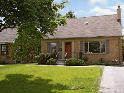 Etobicoke and West Toronto Homes $750-900K, Free List