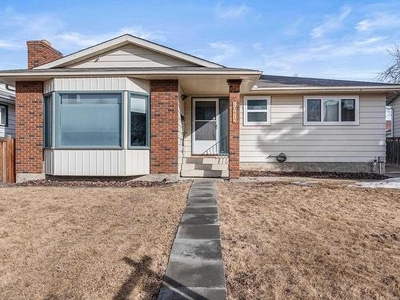 House For Sale In Ermineskin, Edmonton, Alberta