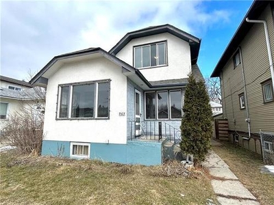 House For Sale In St. John'S, Winnipeg, Manitoba