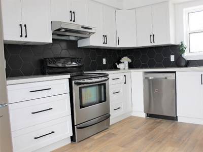 NEWLY RENOVATED 2 BEDROOM UNIT