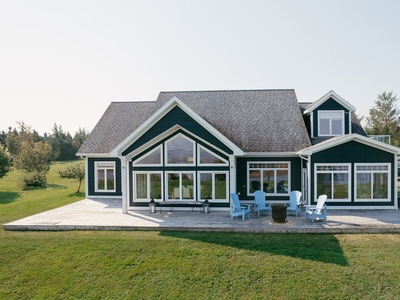 Oceanfront Home In Malagash