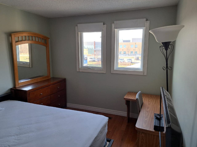 Square One Master Bedroom For Rent