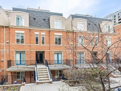 Townhouse For Sale In Cabbagetown, Toronto, Ontario