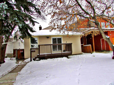 UPGRADED 2 BEDS, 1 FULL BATH BUNGALOW IN THE COMMUNITY OF DELTON