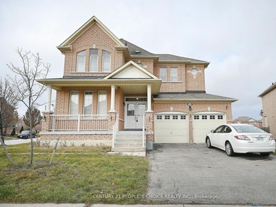 105 Sled Dog Rd Brampton, ON L6R 0J4