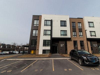 Appartement à louer - 202-97 rue Marguerite-Maillé