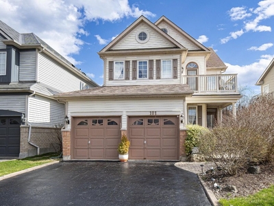 Luxury Detached House for sale in Whitby, Ontario