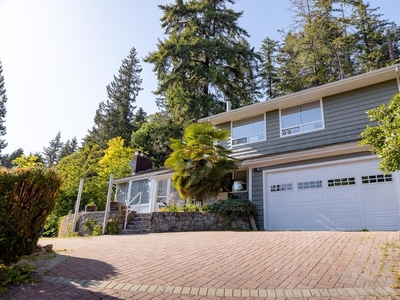 3125 BENBOW ROAD West Vancouver