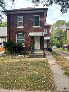Investment For Sale In Eagle Place, Brantford, Ontario